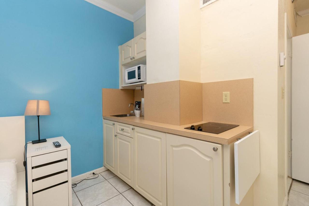 433 Studio Hollywood Beach Dania Beach Buitenkant foto