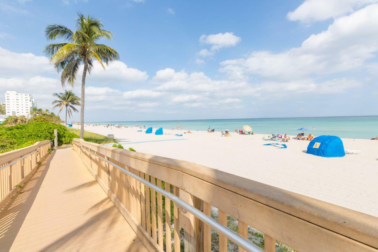 433 Studio Hollywood Beach Dania Beach Buitenkant foto