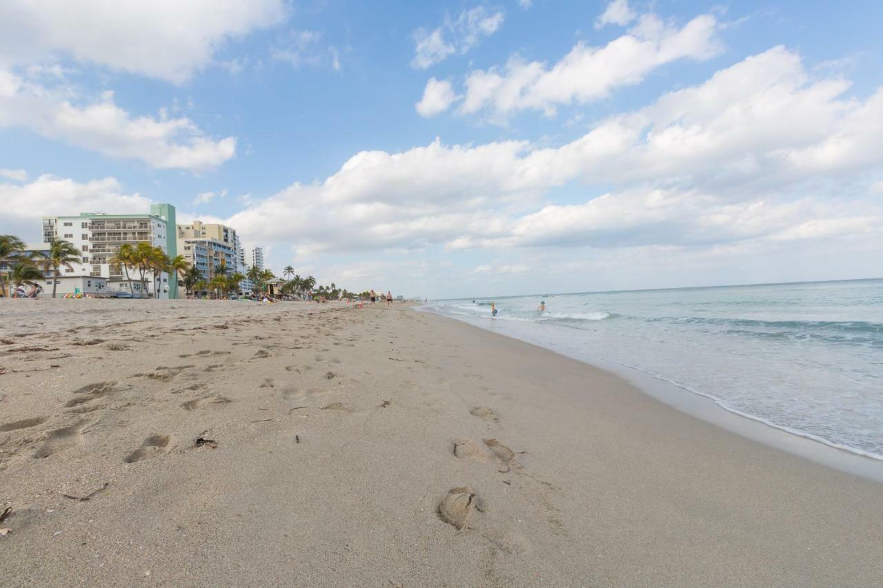 433 Studio Hollywood Beach Dania Beach Buitenkant foto